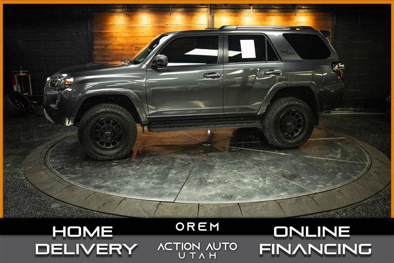 Used 2020 Toyota 4Runner TRD Off-Road AWD/4WD image 1
