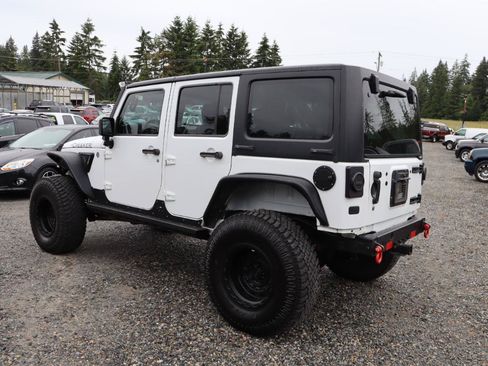 Used 2014 Jeep Wrangler Unlimited Sport w/ Trailer Tow Group AWD/4WD image 3