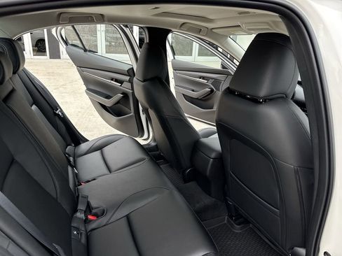 New 2026 MAZDA MAZDA3 2.5 S Sedan w/ Preferred Pkg FWD image 33