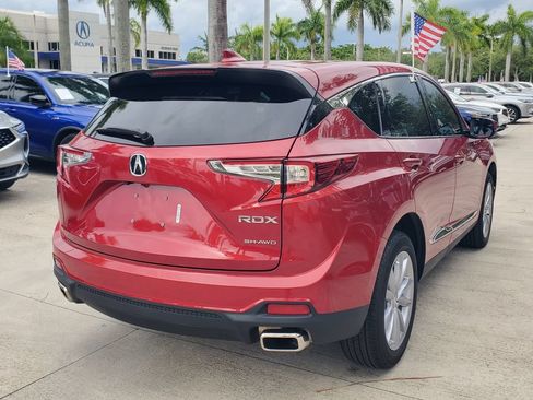 Used 2024 Acura RDX SH-AWD image 7