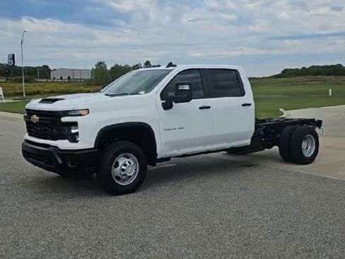 New 2026 Chevrolet Silverado 3500 W/T w/ WT Convenience Package AWD/4WD image 4