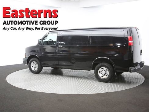 Used 2016 Chevrolet Express 2500 image 59