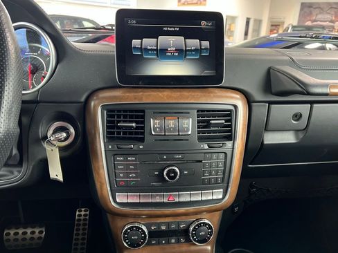 Used 2017 Mercedes-Benz G 63 AMG 4MATIC image 15