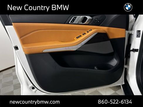 New 2026 BMW X5 xDrive40i w/ Climate Comfort Package image 13