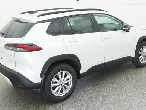 New 2026 Toyota Corolla Cross LE image 9