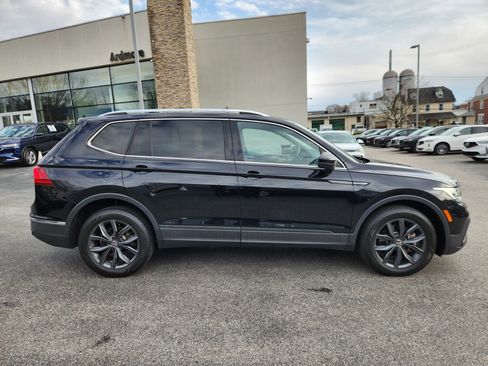 Used 2022 Volkswagen Tiguan SE image 6