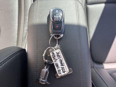 Used 2024 Buick Encore GX Sport Touring image 22