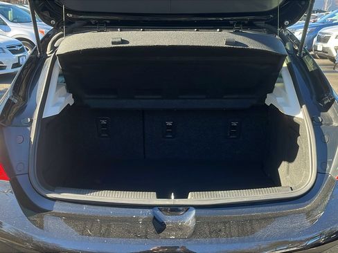 Used 2017 Chevrolet Cruze LT image 25