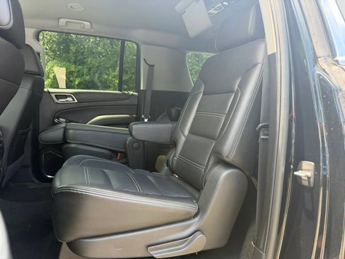 Used 2018 GMC Yukon XL Denali AWD/4WD image 12