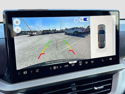 New 2026 Ford Explorer Active RWD image 9