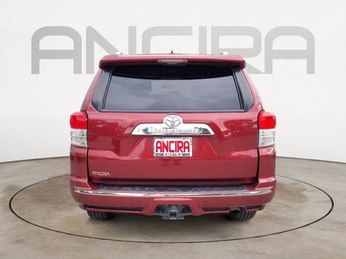 Used 2012 Toyota 4Runner SR5 AWD/4WD image 9