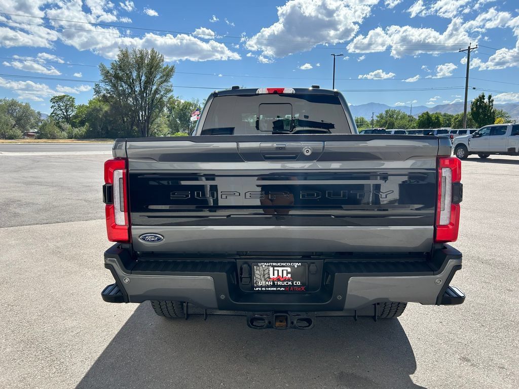 Used 2026 Ford F350 Platinum AWD/4WD image 6