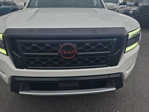 Used 2024 Nissan Frontier PRO-4X w/ Off-Road Protection Package image 32