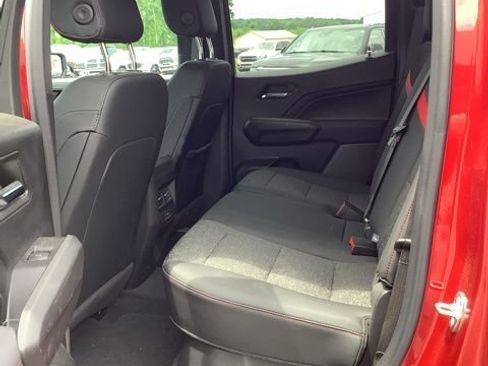 Used 2023 Chevrolet Colorado Z71 w/ Z71 Convenience Package 2 AWD/4WD image 22