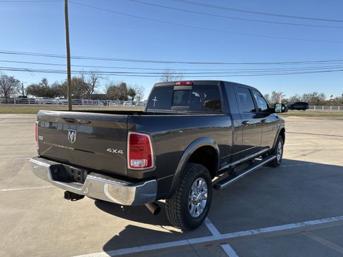 Used 2017 RAM 2500 Laramie image 5