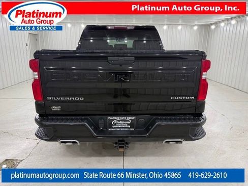 Used 2020 Chevrolet Silverado 1500 Custom Trail Boss w/ Custom Convenience Package AWD/4WD image 4