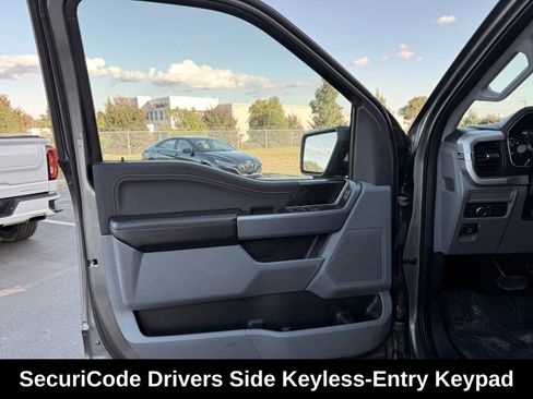 Used 2022 Ford F150 XLT w/ Equipment Group 301A Mid image 12