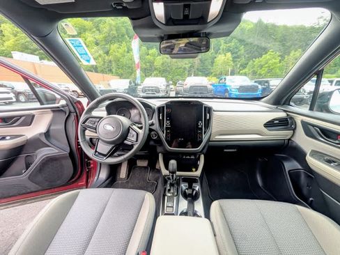Used 2026 Subaru Forester Premium AWD/4WD image 8