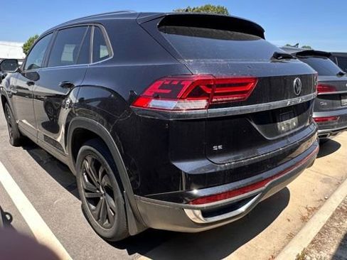 Used 2023 Volkswagen Atlas Cross Sport SE AWD/4WD image 9
