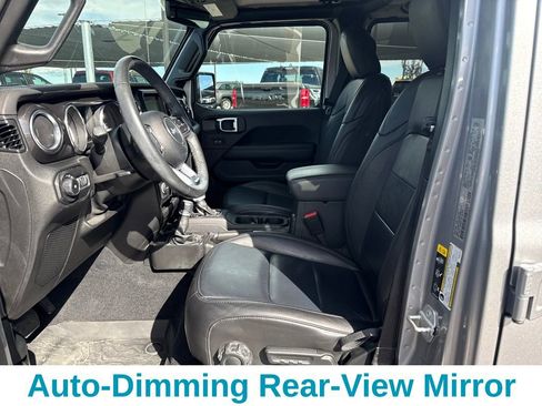Used 2021 Jeep Wrangler Unlimited Sahara image 24