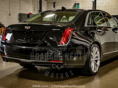 Used 2018 Cadillac CT6 Platinum AWD/4WD image 51
