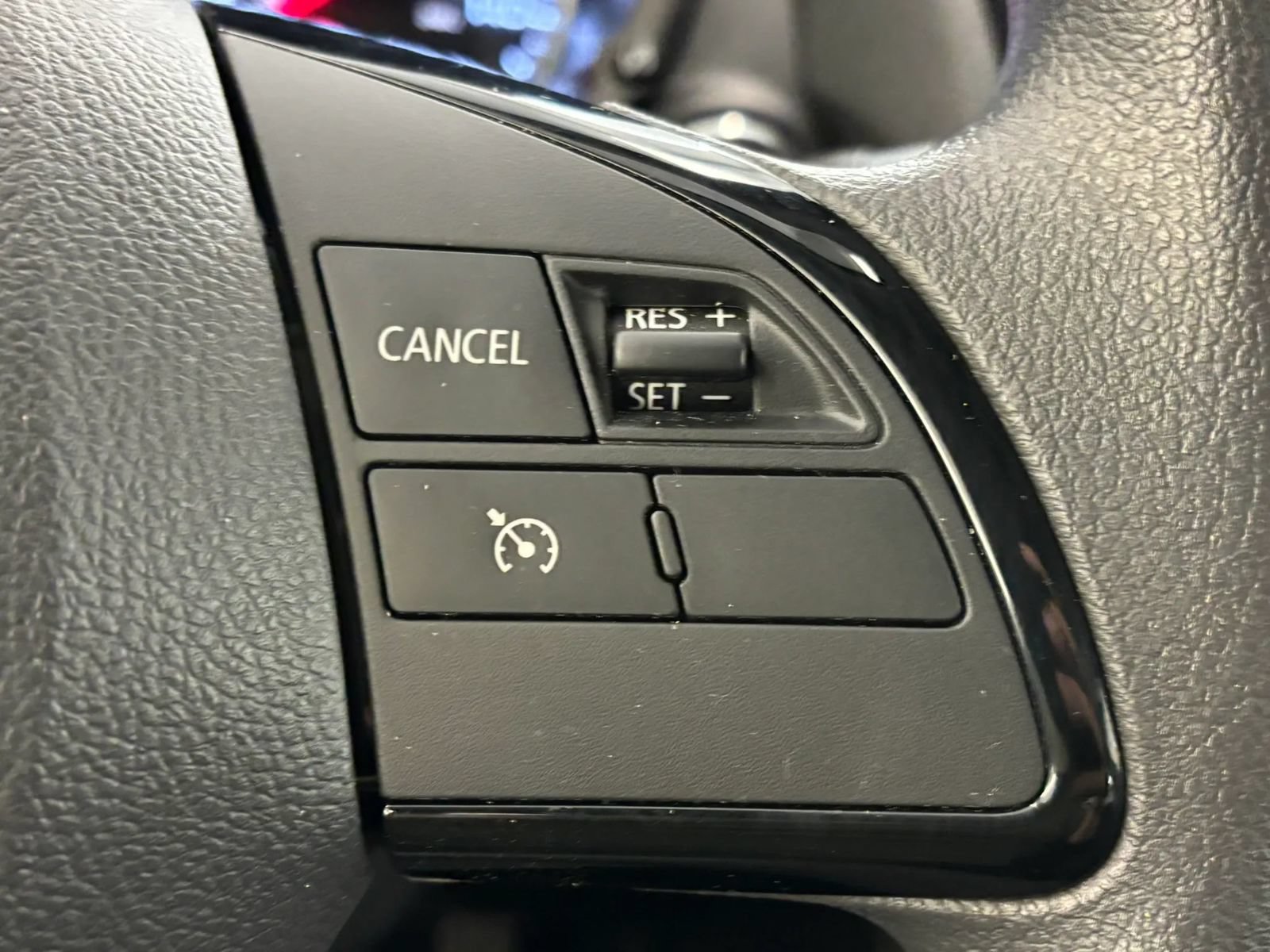 Used 2024 Mitsubishi Eclipse Cross LE AWD/4WD image 45