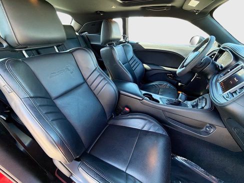 Used 2023 Dodge Challenger SRT Hellcat RWD image 13