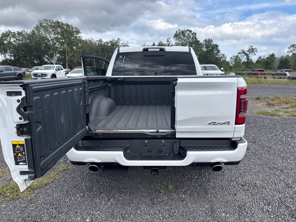 Used 2024 RAM 1500 Limited AWD/4WD image 15