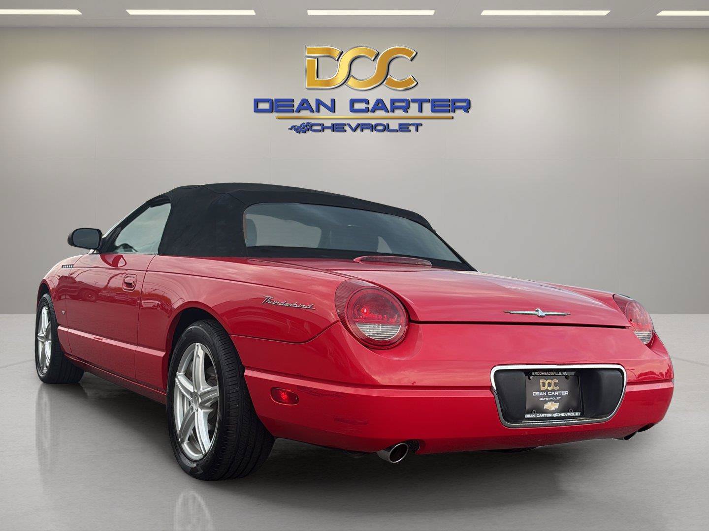 Used 2003 Ford Thunderbird RWD image 3