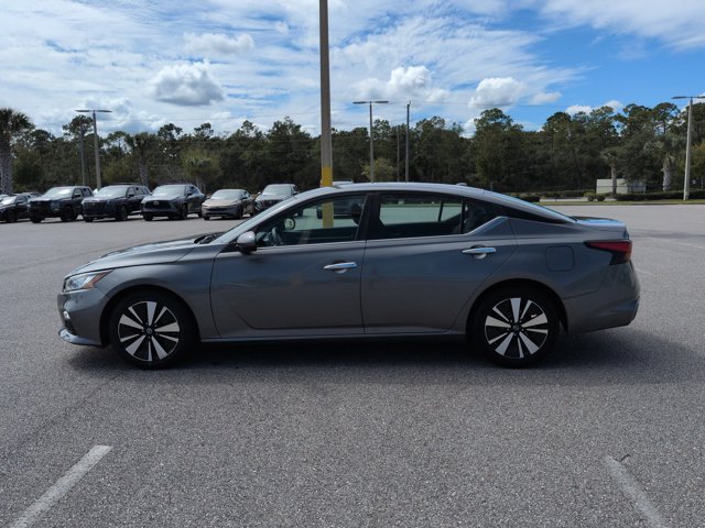 Used 2021 Nissan Altima 2.5 SV FWD image 8