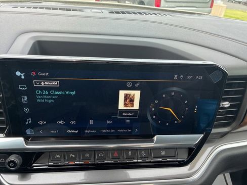 New 2026 Chevrolet Silverado 1500 High Country w/ Technology Package AWD/4WD image 15