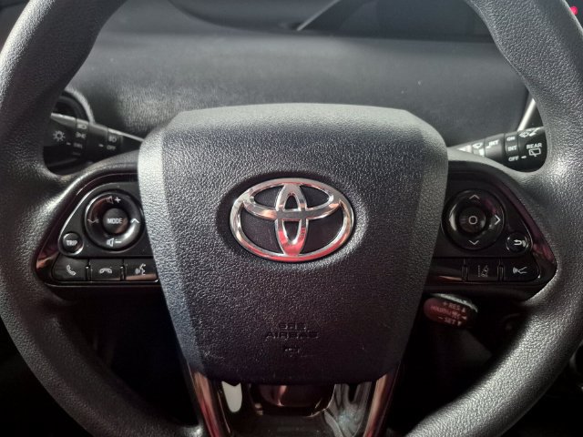 Used 2021 Toyota Prius LE AWD/4WD image 17