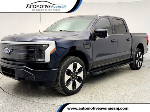 Used 2023 Ford F150 Lightning Platinum image 1