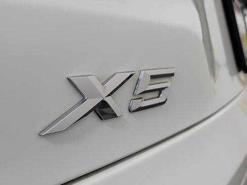 Certified 2022 BMW X5 xDrive45e w/ Executive Package image 24