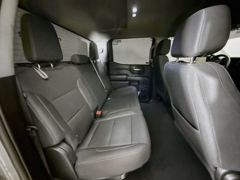 Used 2024 Chevrolet Silverado 1500 Custom Trail Boss w/ LPO, Dark Essentials Package AWD/4WD image 25