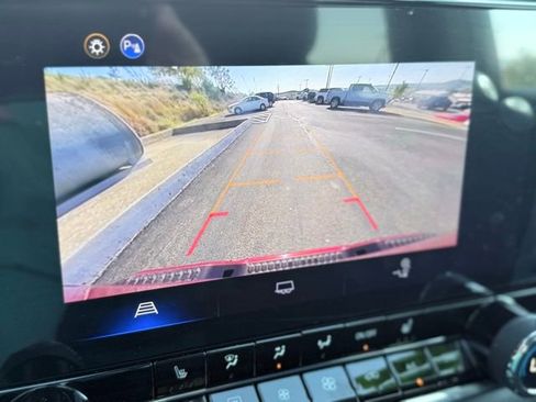 Certified 2025 Chevrolet Colorado LT w/ Advanced Trailering Package image 27