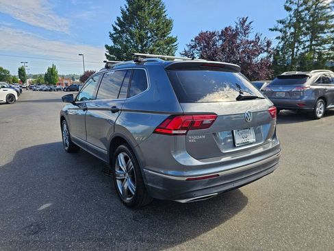 Used 2018 Volkswagen Tiguan SEL Premium AWD/4WD image 5