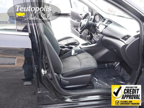 Used 2019 Nissan Sentra SR FWD image 25