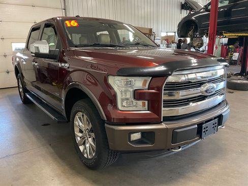 Used 2016 Ford F150 Lariat w/ Equipment Group 502A Luxury AWD/4WD image 4