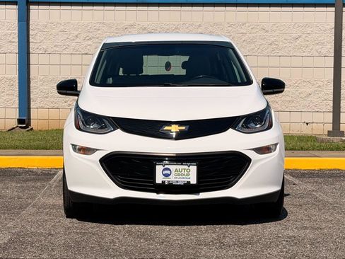 Used 2020 Chevrolet Bolt LT FWD image 2
