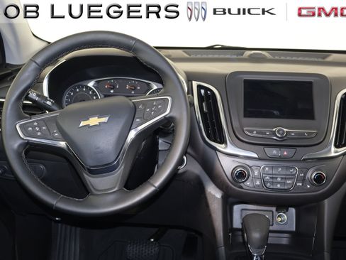 Certified 2024 Chevrolet Equinox LT FWD image 13