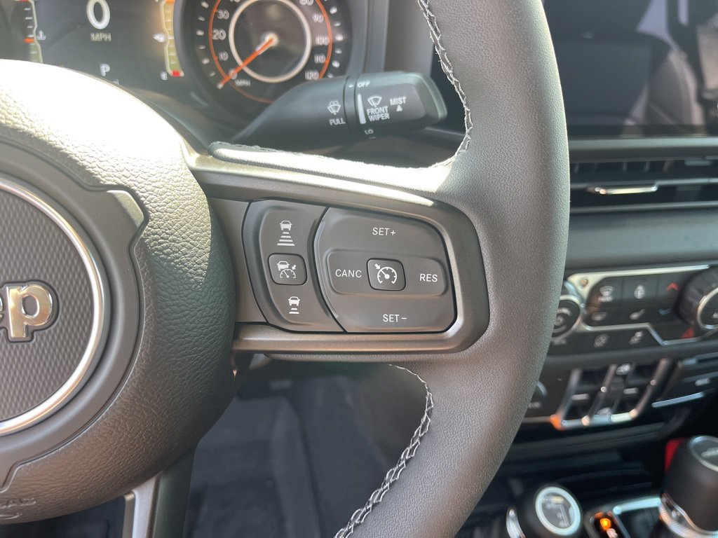 New 2026 Jeep Gladiator Sport AWD/4WD image 15