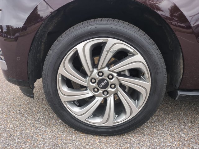 Used 2023 Lincoln Navigator Reserve AWD/4WD image 12