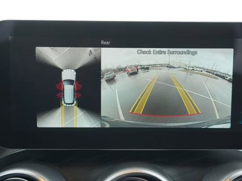 Used 2022 Mercedes-Benz GLC 300 image 29