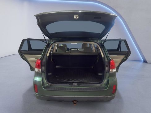 Used 2012 Subaru Outback 2.5i Premium AWD/4WD image 11