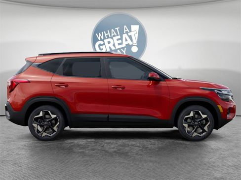 New 2026 Kia Seltos S image 7