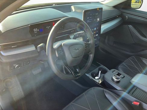 Used 2023 Ford Mustang Mach-E Select w/ Comfort Package Lite image 19