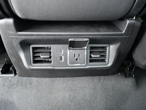 New 2026 GMC Sierra 1500 Elevation image 28