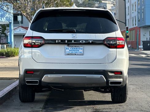 New 2026 Honda Pilot EX-L image 4