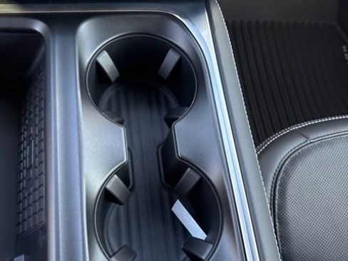 New 2025 Ford Expedition Platinum w/ Stealth Performance Package image 25